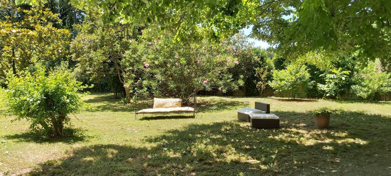 Au Bord De L'Alzon Apartman Uzès Kültér fotó